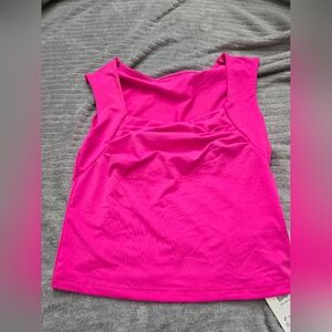 Chic Fuchsia Women's Tank Top